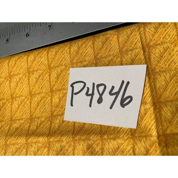 Yellow Geometric Quilted Cotton Fabric 19"x30" Sewing Crafting - Picture 3 of 3